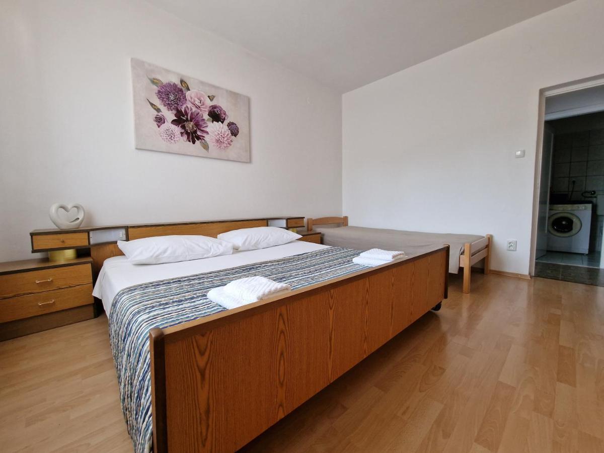 Apartment Sostaric Vrh  외부 사진